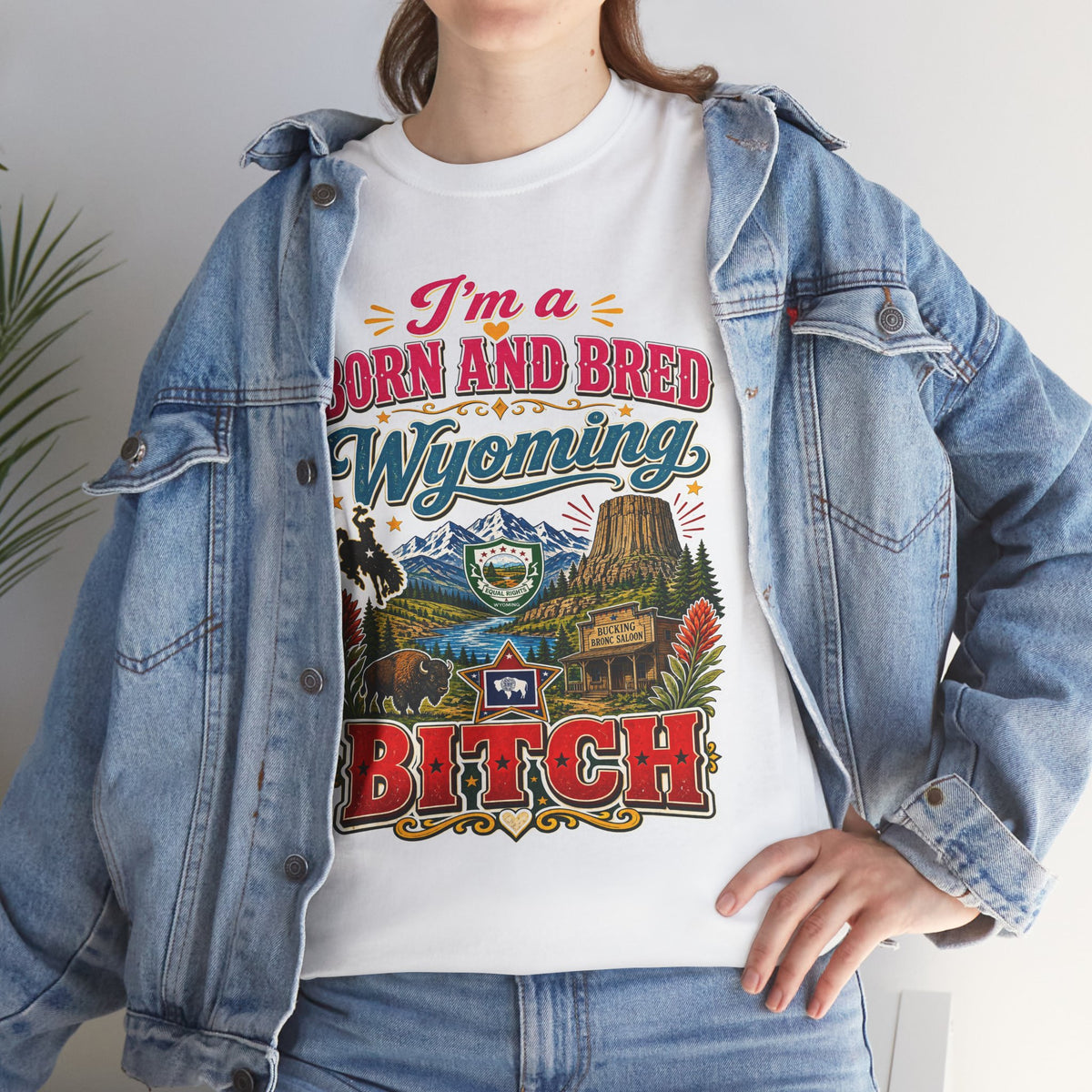Wyoming Born and Bred Tee — 'I'm a Born and Bred Wyoming Bitch' Vintage State Pride T‑Shirt